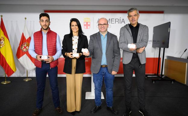 8.000 horas de aparcamiento gratis para quienes visiten el centro de Almería