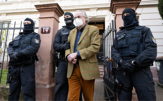 Racistas, negacionistas y conspiranoicos: así es el grupo que ha intentado un golpe de Estado en Alemania