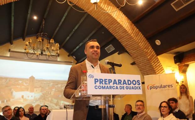 El presidente del Partido Popular de Granada: «Paco Cuenca ha engañado a los granadinos»