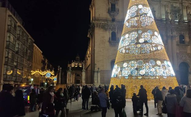 La lluvia desluce las reservas en los hoteles, que se quedan al 60% en la capital y al 40 en Cazorla