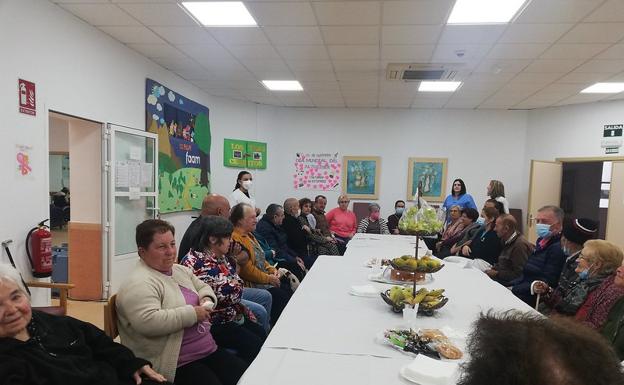 FAAM fomenta los vínculos sociales en más de un centenar de personas mayores del levante almeriense