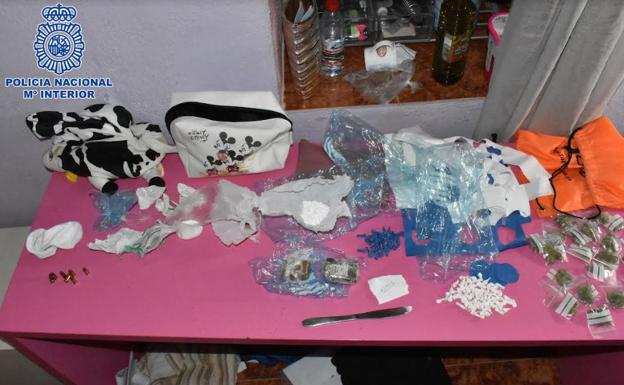 La Policía Nacional desarticula dos narcosalas en la capital de Jaén
