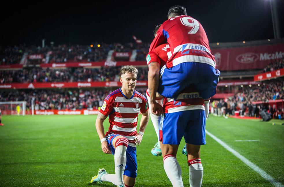 Paco López ya tiene su equipo