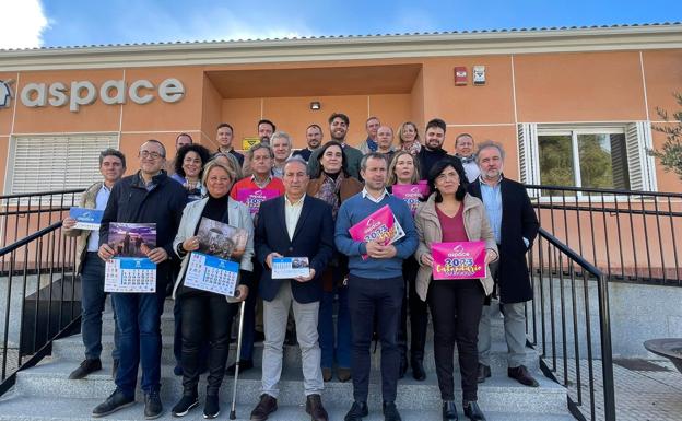 Niños y niñas de Aspace protagonizan un calendario lleno de color e ilusión