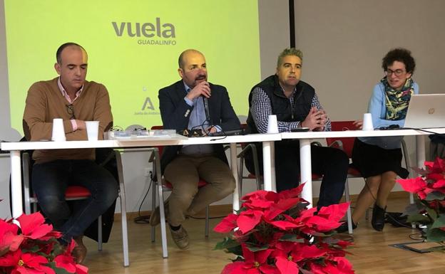 Diputación presenta la 'Oficina Acelera Pyme Rural' a los centros Guadalinfo de la provincia