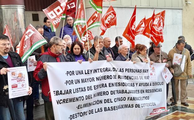 Los sindicatos reclaman «calidad» en el sistema público de atención a las personas dependientes
