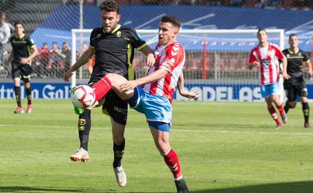 Una victoria, un empate y una derrota en tres visitas al Anxo Carro