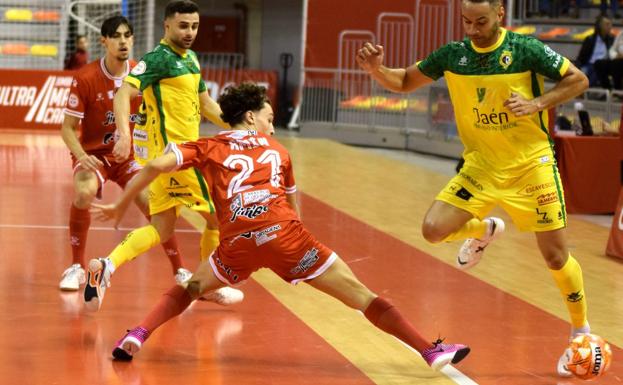 Golpe de autoridad del Jaén Fútbol Sala en el feudo del Cartagena