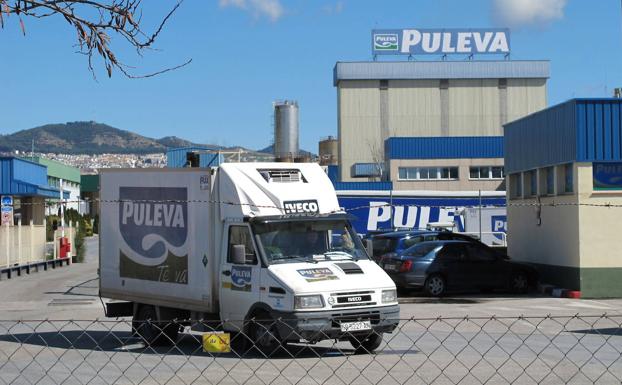 Conflicto laboral con convocatoria de huelga en Lactalis Puleva