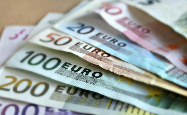 Los trabajadores que cobrarán un plus de 1.000 euros en la nómina en 2023