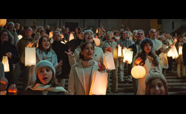 La Fundación 'la Caixa' convierte su vídeo coral participativo en un cuento de Navidad