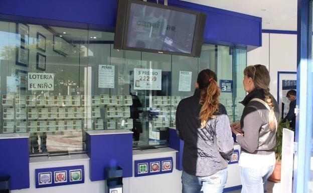 Un granadino pide ayuda para encontrar 17 décimos perdidos: «Me han costado 340 euros»