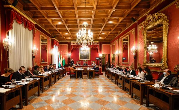 Granada aprueba la bajada del IBI del 2% para 2023