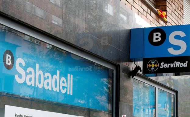 Aviso del Banco Sabadell por el peligro de las transferencias mula