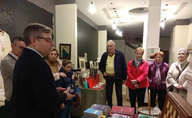 Un Mercadillo Navideño para cumplir los sueños de los desheredados de la tierra