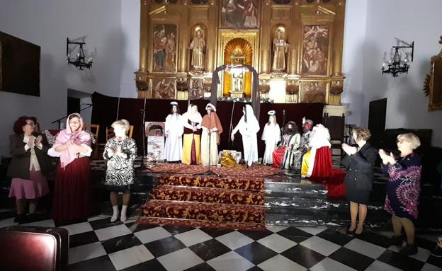 Teatro navideño en Cambil por las Enfermedades Raras