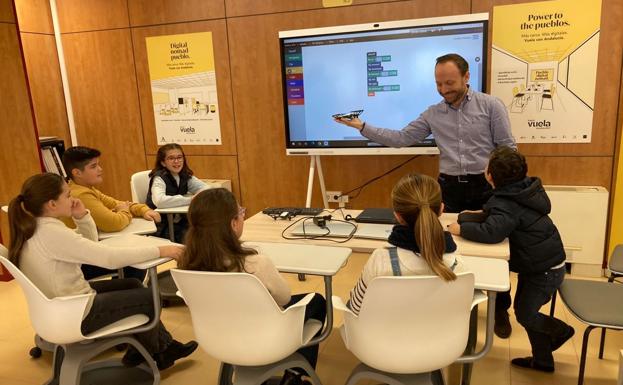 Mengíbar cuenta con el primer Punto Vuela Guadalinfo de la provincia de Jaén