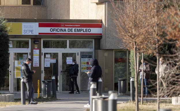 Aviso del SEPE por el documento que debes presentar para el subsidio de mayores de 52 años