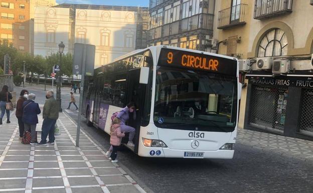 Los autobuses jienenses estarán bonificados al menos el primer semestre, con billetes hasta a 18 céntimos