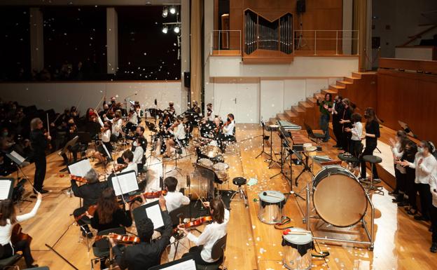La OCG y la Fundación Caja Rural Granada ofrecen el concierto solidario 'Ningún niño sin juguete'