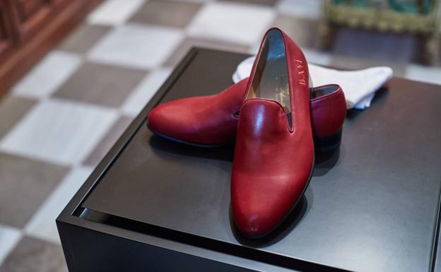 Los objetos íntimos de Benedicto XVI que se quedan en Granada