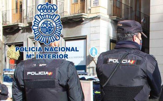 Arrestan a un conocido ladrón por robar 1.500 euros en un domicilio del centro de Granada