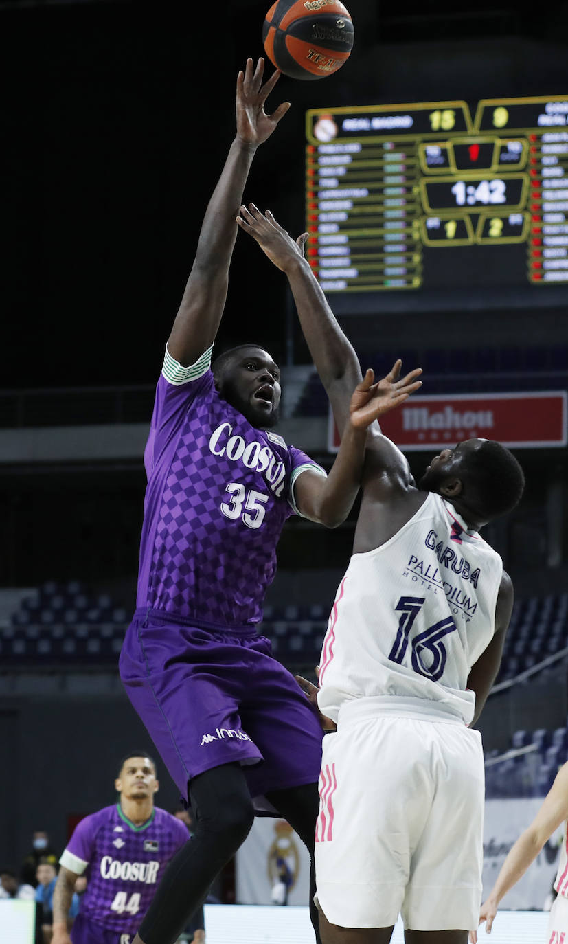 El Covirán hace oficial el fichaje de Youssou Ndoye