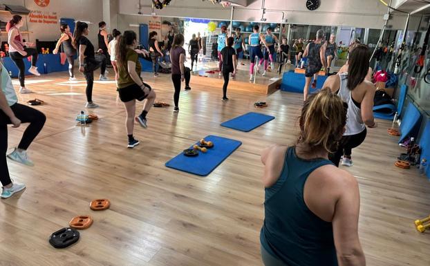 Hacer ejercicio y perder peso son los propósitos más repetidos en Año Nuevo