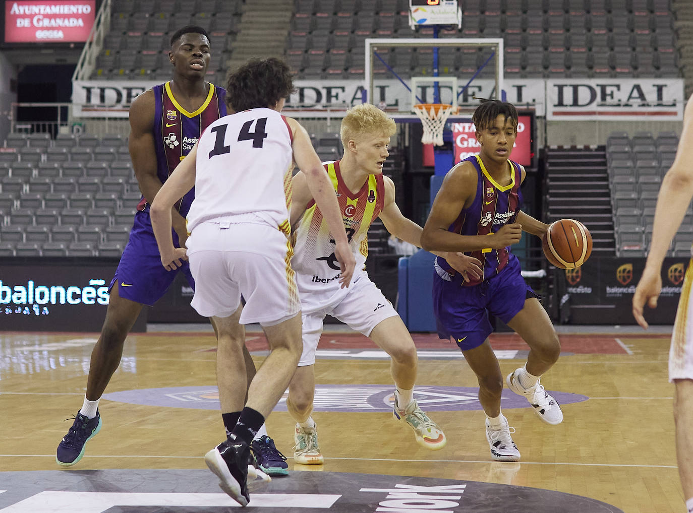 El Covirán busca la cesión de Michael Caicedo por la incertidumbre con Todorovic