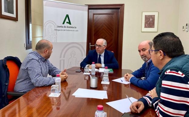 La Junta plantea un PFEA extraordinario, antiguo PER, por la mala campaña de aceituna