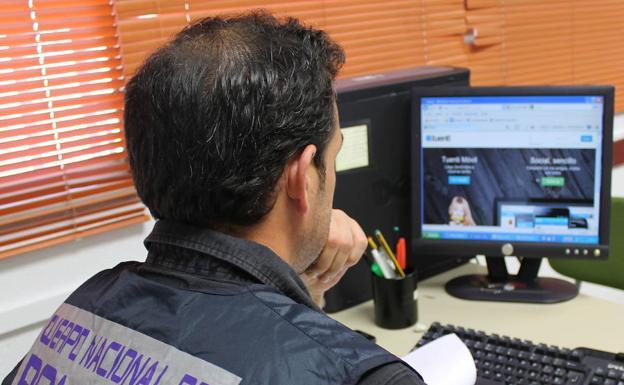 Un detenido en Granada relacionado con una red internacional de pornografía infantil