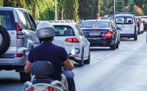 Si tienes un coche de más de 15 años tienes cambios en el tráfico para 2023