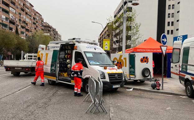 Dispositivo sanitario especial del 061 para la noche de 'San Antón'