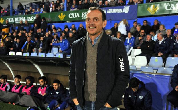 El Linares aprueba con nota la primera vuelta pese a llevar ocho jornadas sin ganar