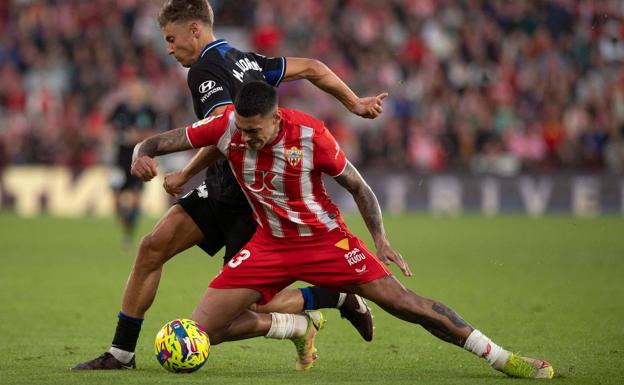 La UD Almería suma más de un punto ante el Atlético de Madrid