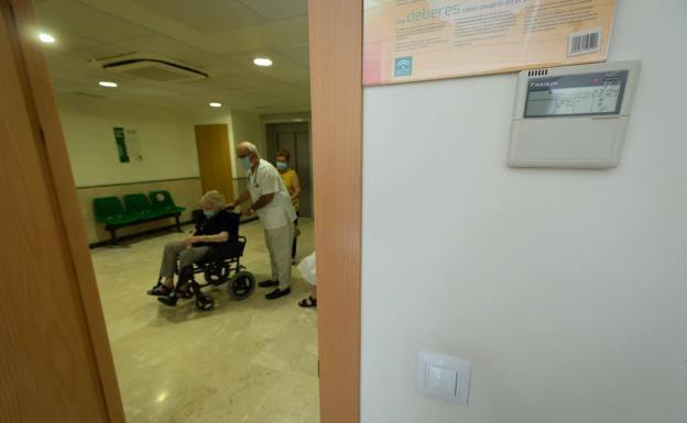 Los profesionales de Atención Primaria de Jaén atienden a cuatro pacientes más al día que hace cuatro años