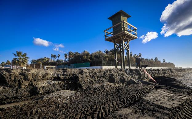 Motril amenaza con acudir a los tribunales aunque espera que el espigón esté en obras este año