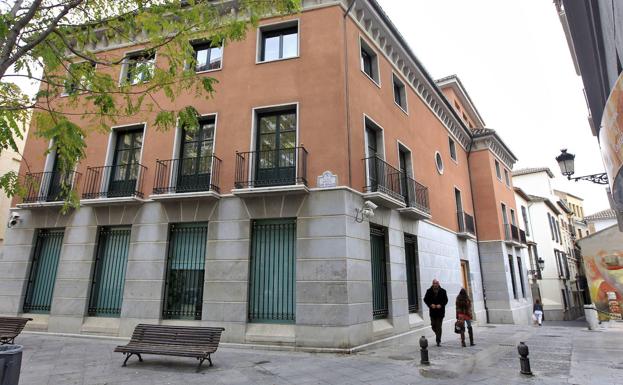 Condenan a un aparejador por daño moral a unos clientes al incumplir un encargo profesional