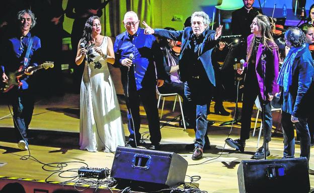 Calor, café y canción de autor