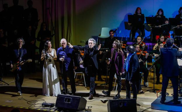 Calor, café y canción de autor