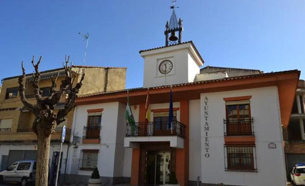 El Ayuntamiento de Churriana saca 118 plazas de funcionario: arquitecto, peón de obras o monitor
