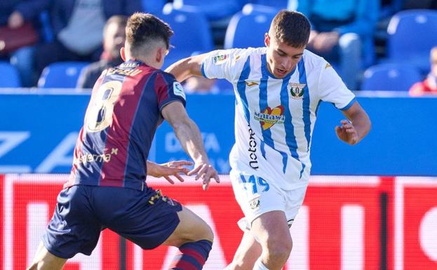 Karrikaburu debuta con el Leganés