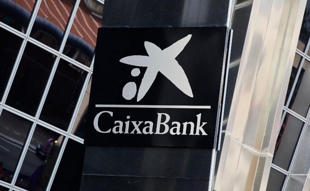 Caixabank lanza una advertencia a todos los trabajadores sobre su jubilación