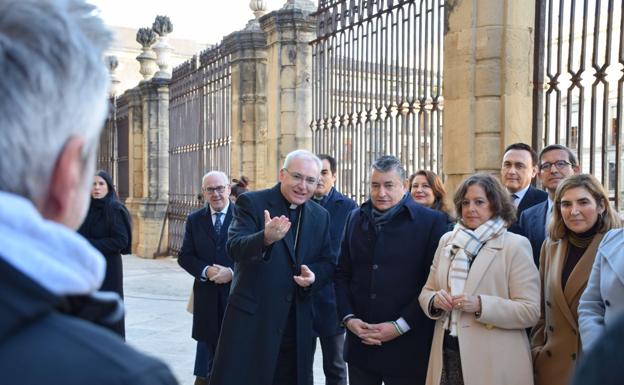 Visita a la Catedral de Jaén antes del Consejo de Gobierno de la Junta de Andalucía