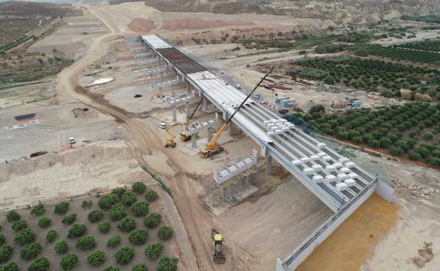 Las obras de la Autovía del Almanzora cortan parte de la A-7 durante al menos dos semanas