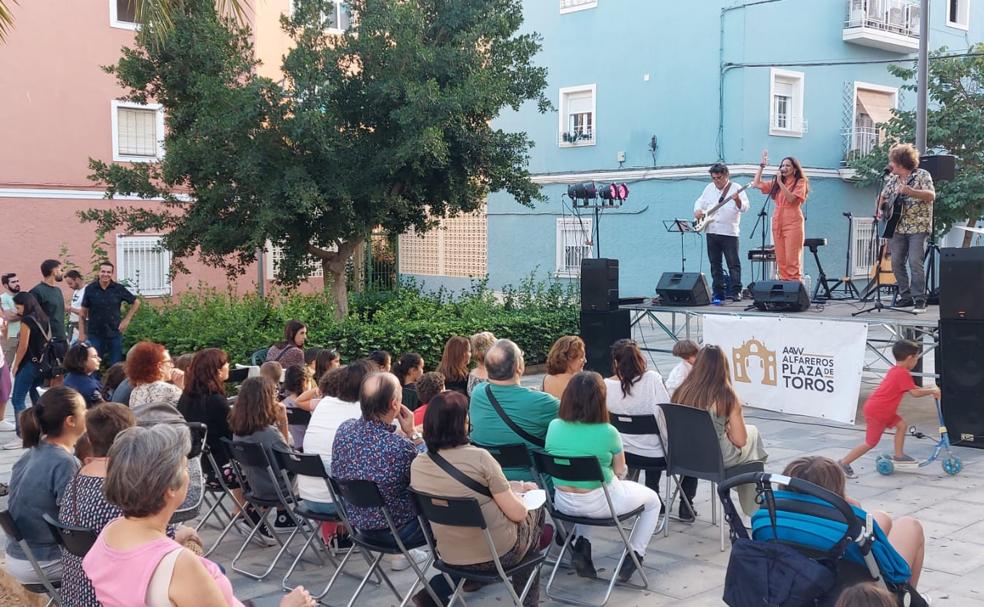 Alfareros-Plaza de Toros tiene un 'color especial'