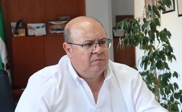 Güéjar pide más medios humanos y materiales para controlar el tráfico en la carretera de Hazallanas