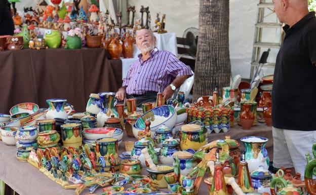 El comercio y la artesanía de Almería recibirán más de 200.000 euros para digitalizarse y vender al exterior