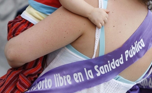 La nueva ley del aborto estará en vigor antes de final de mes