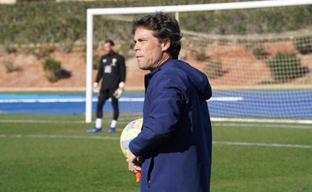 El Almería viaja a Vallecas con el respeto como envoltura